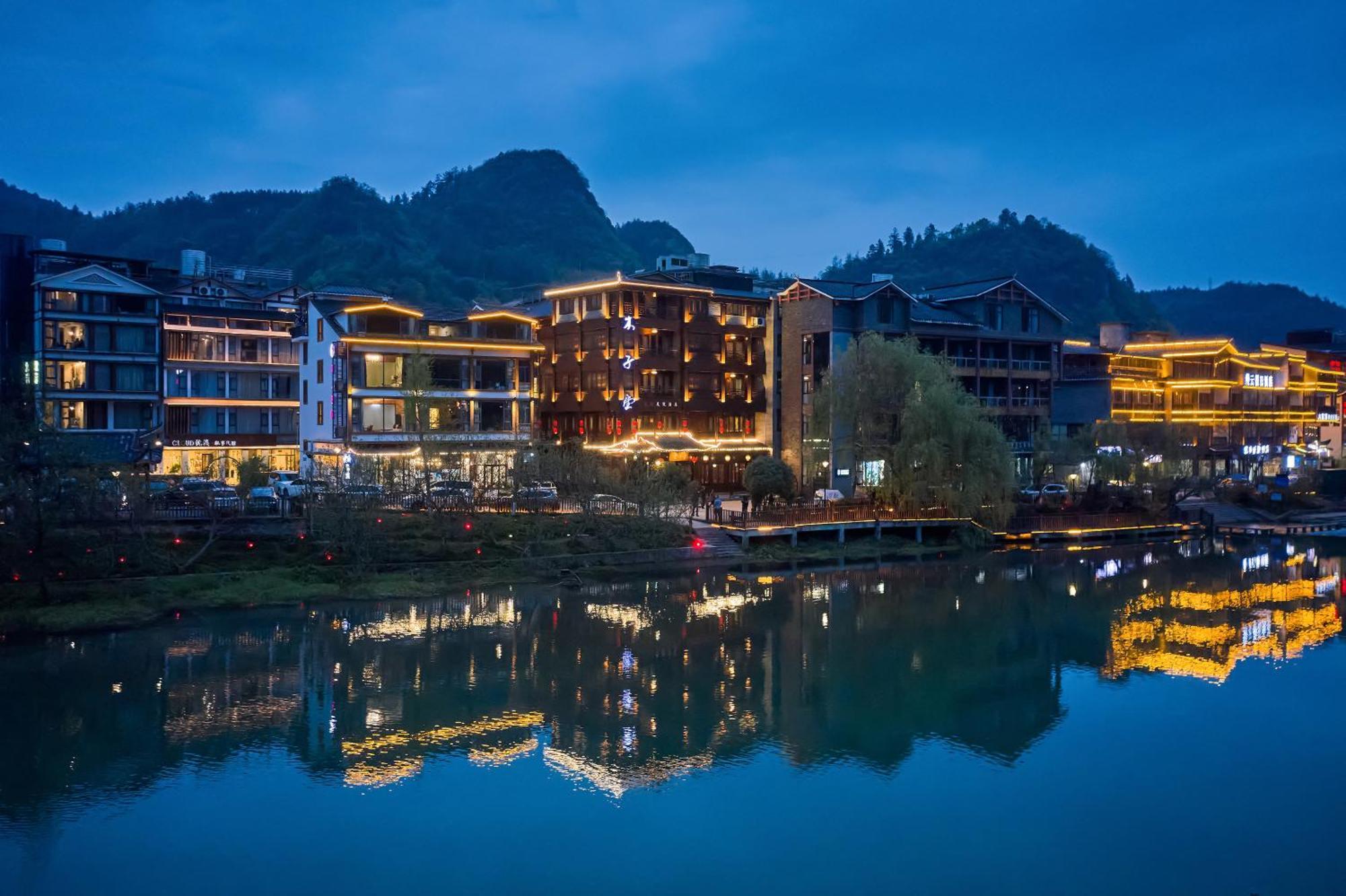 Lee'S Boutique Resort Жангжиаже Екстериор снимка